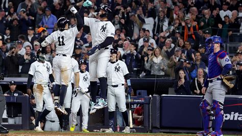 yankee score today's game live.